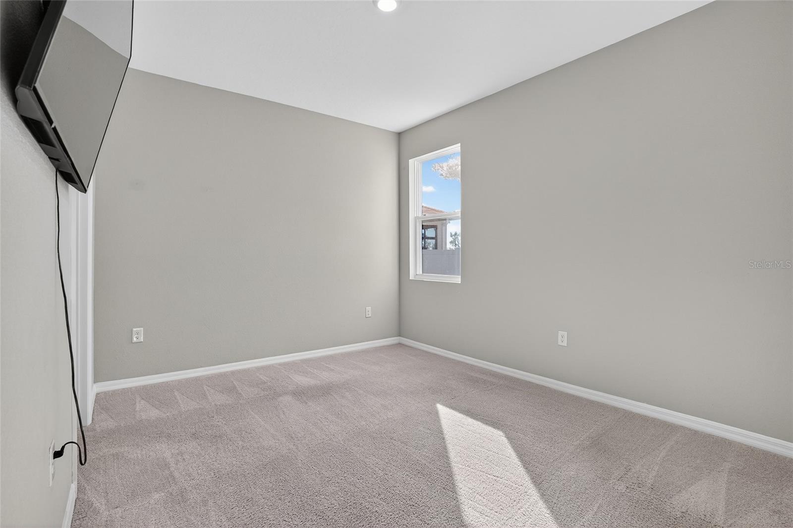 Image 15 of 43 For 35938 Morse Willow Court