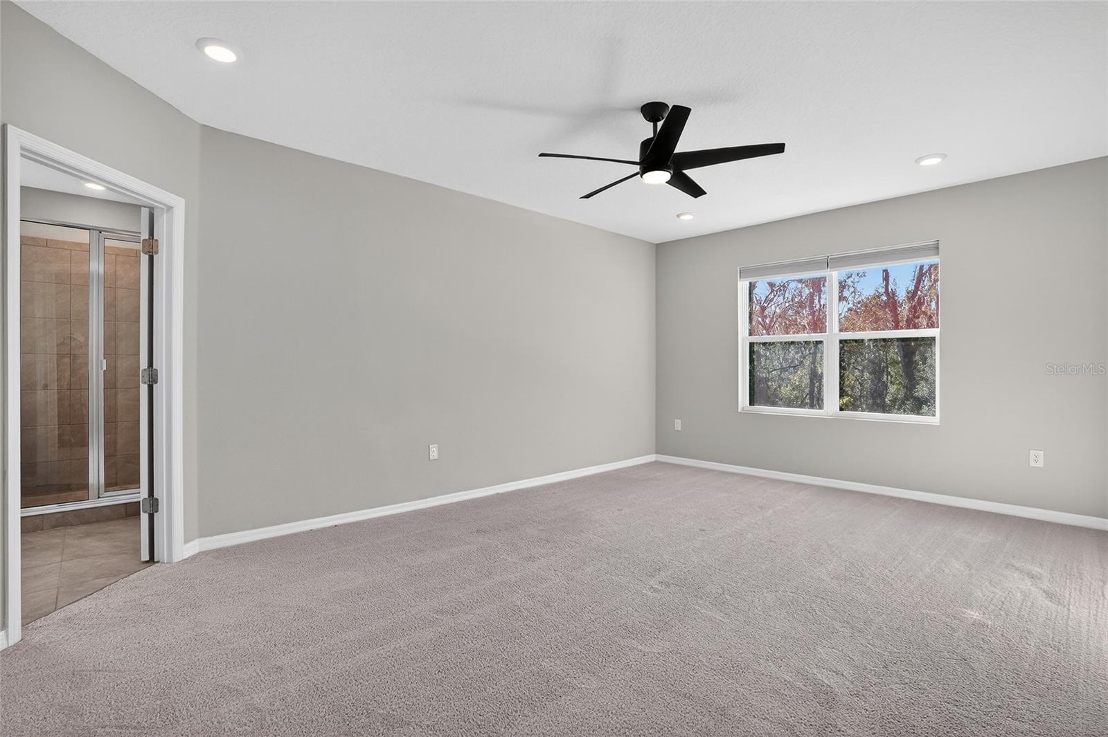 Image 20 of 43 For 35938 Morse Willow Court