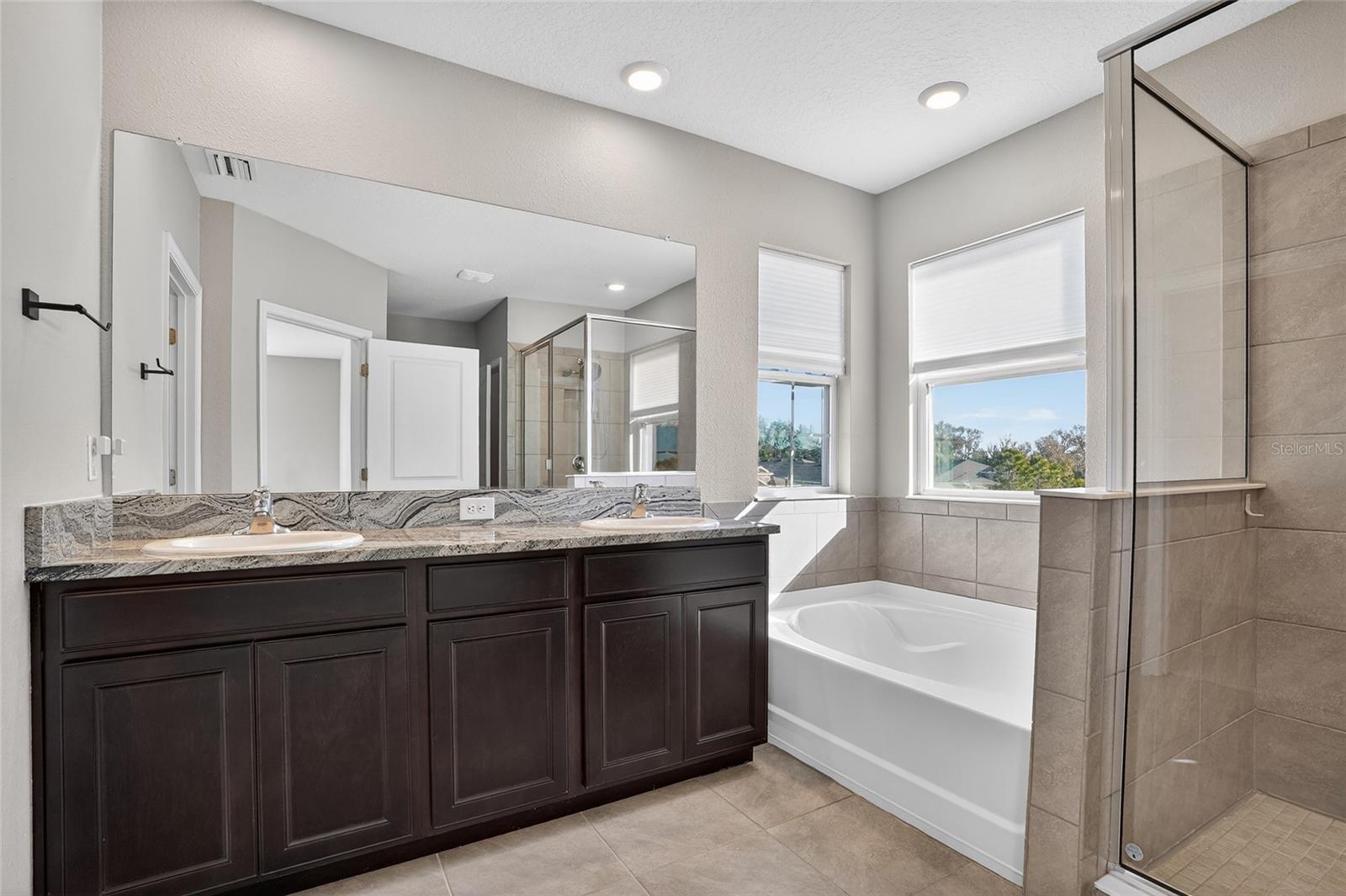 Image 23 of 43 For 35938 Morse Willow Court