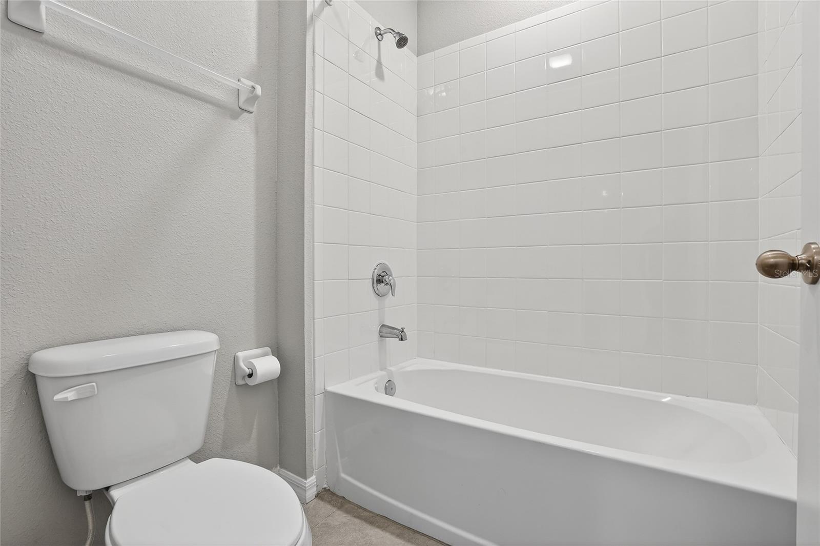 Image 29 of 43 For 35938 Morse Willow Court