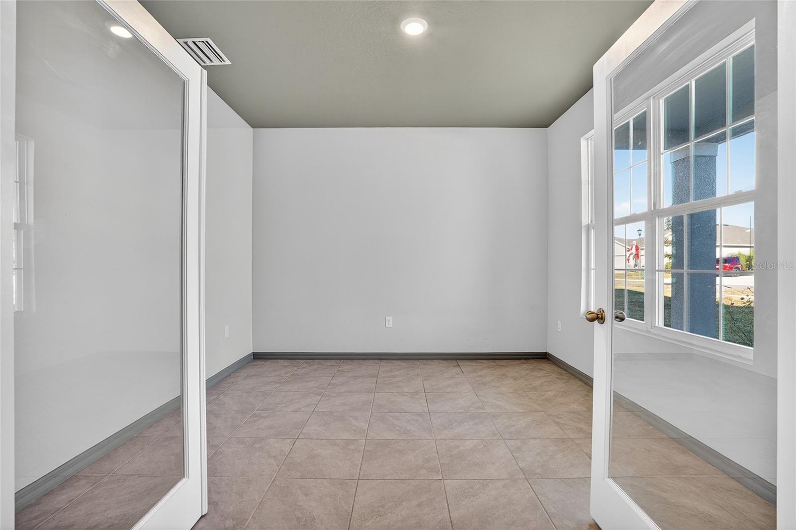 Image 3 of 43 For 35938 Morse Willow Court