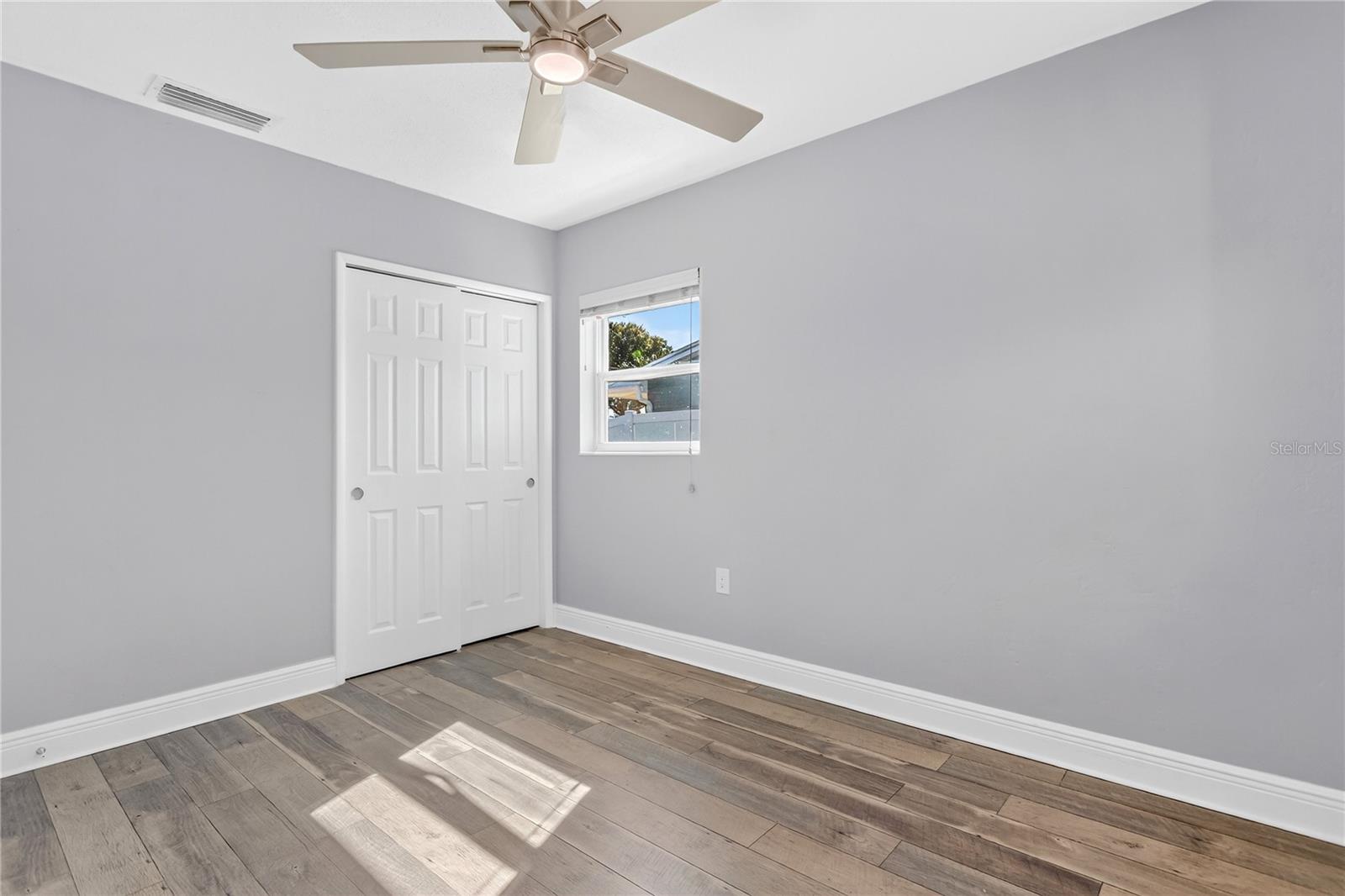 Image 14 of 36 For 2000 76th Street N