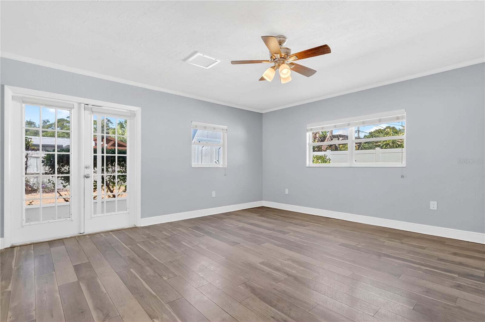 Image 8 of 36 For 2000 76th Street N