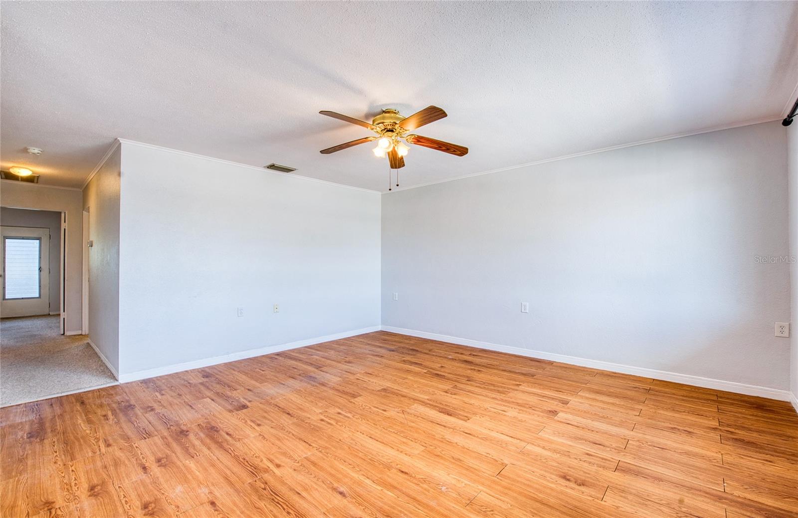 Image 5 of 31 For 8555 112th Street 205