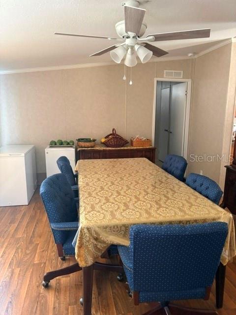 Listing photo id 12 for 10342 Shady Drive