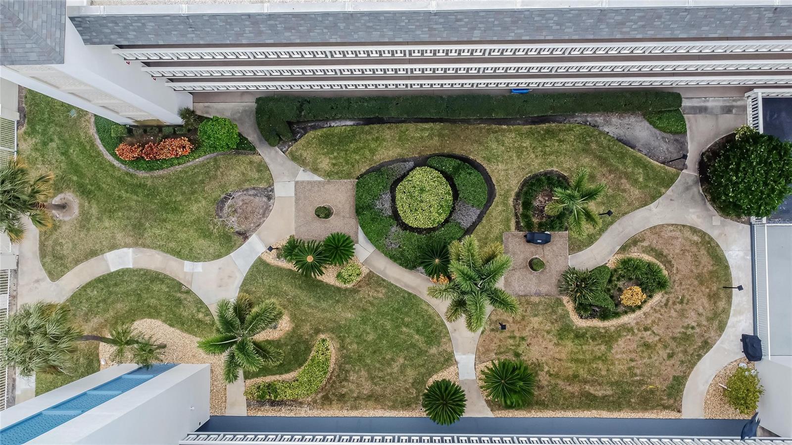 Image 35 of 45 For 131 Bluff View Drive 203