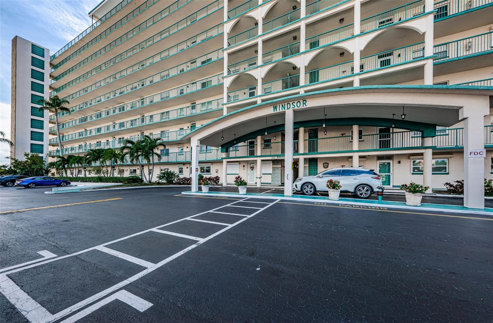 Image 2 of 82 For 6020 Shore Boulevard S 1009