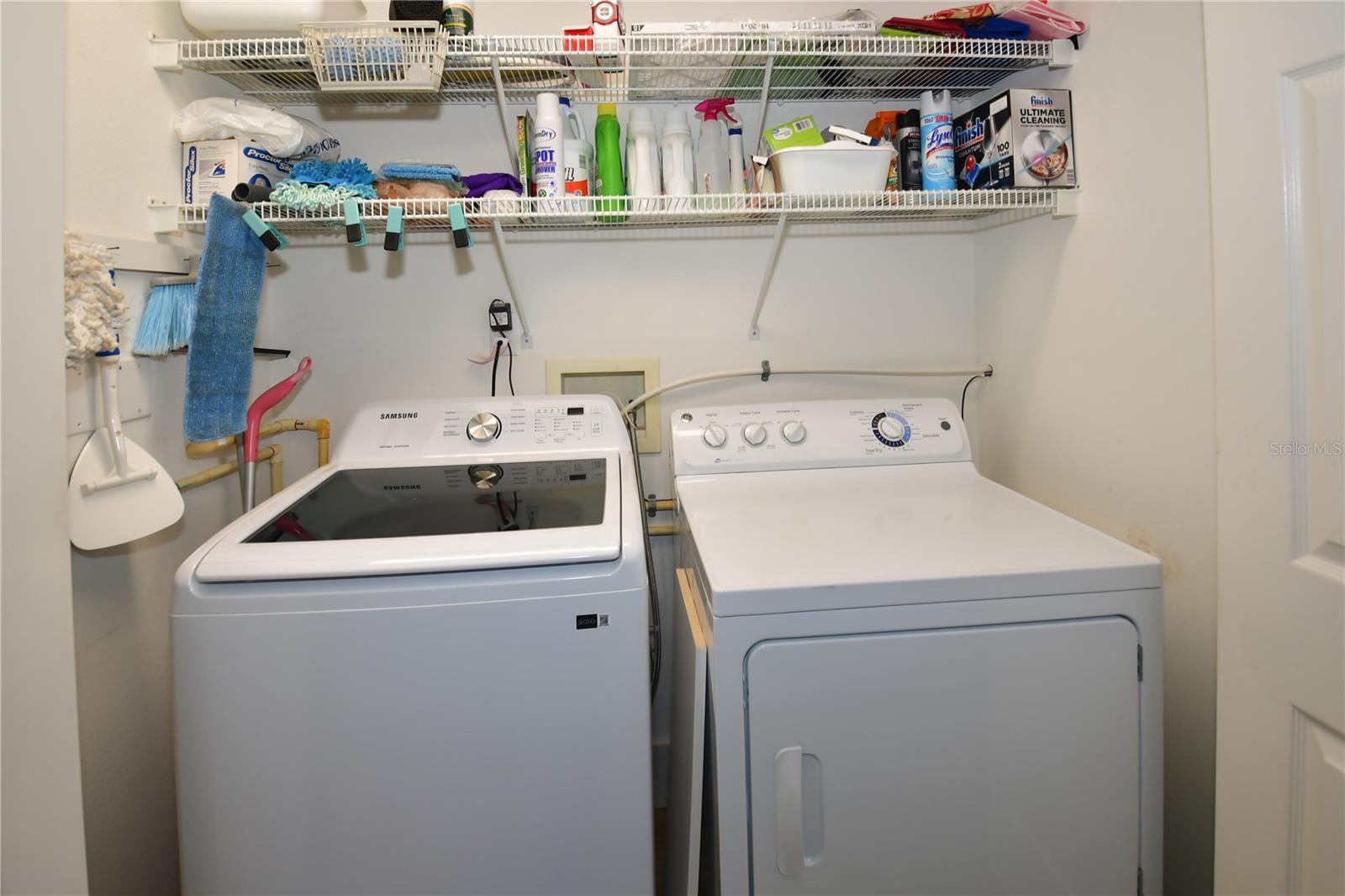 Image 34 of 62 For 6425 Shoreline Drive 10105