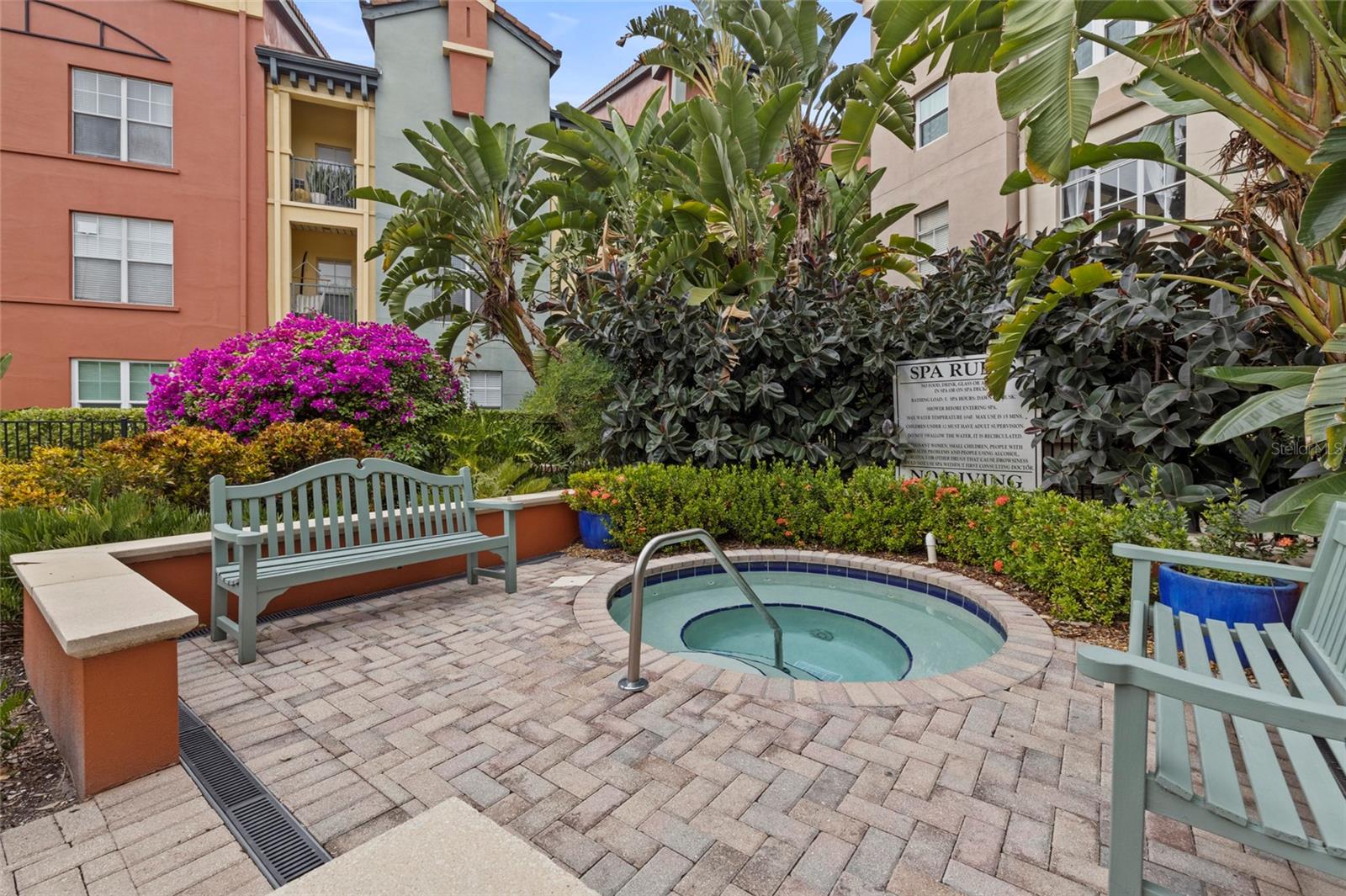 Image 35 of 37 For 410 Armenia Avenue 926