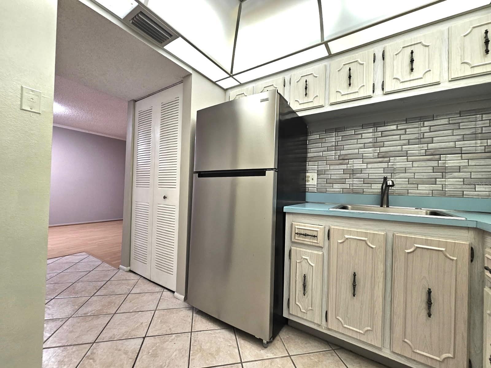 Image 4 of 21 For 11485 Oakhurst Road 1200-303