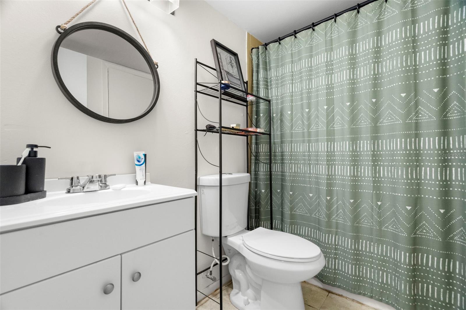 Image 12 of 17 For 2625 State Road 590 1933