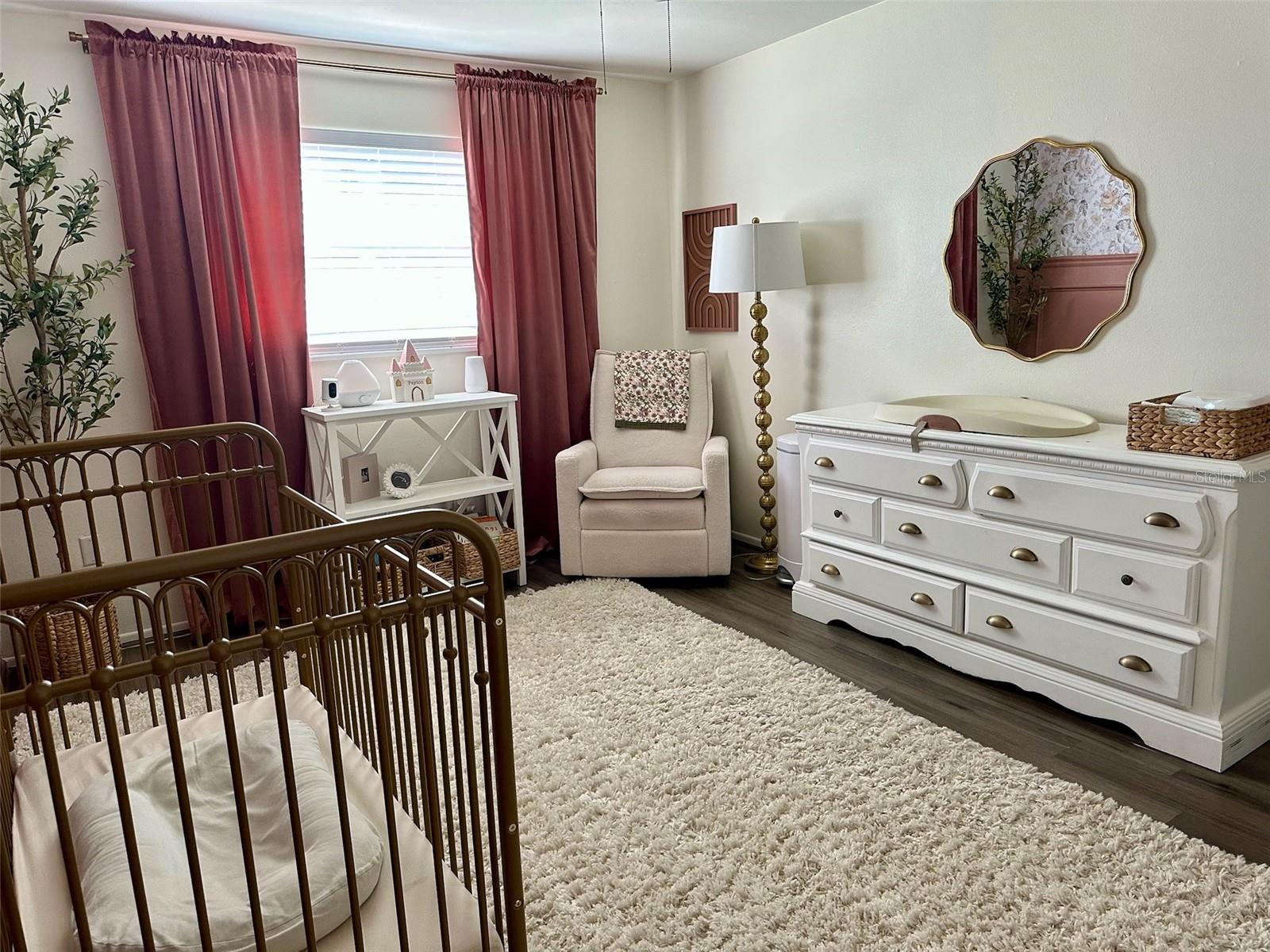 Image 18 of 39 For 7100 21 Street N