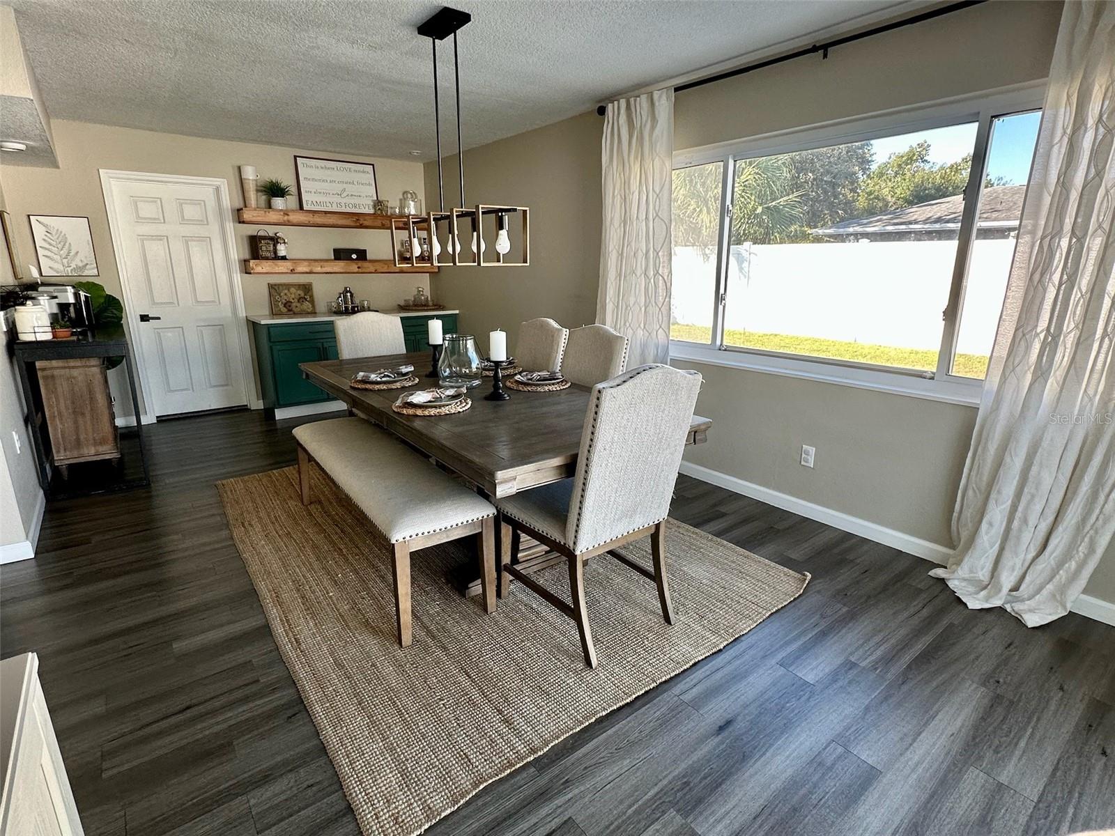 Image 9 of 39 For 7100 21 Street N