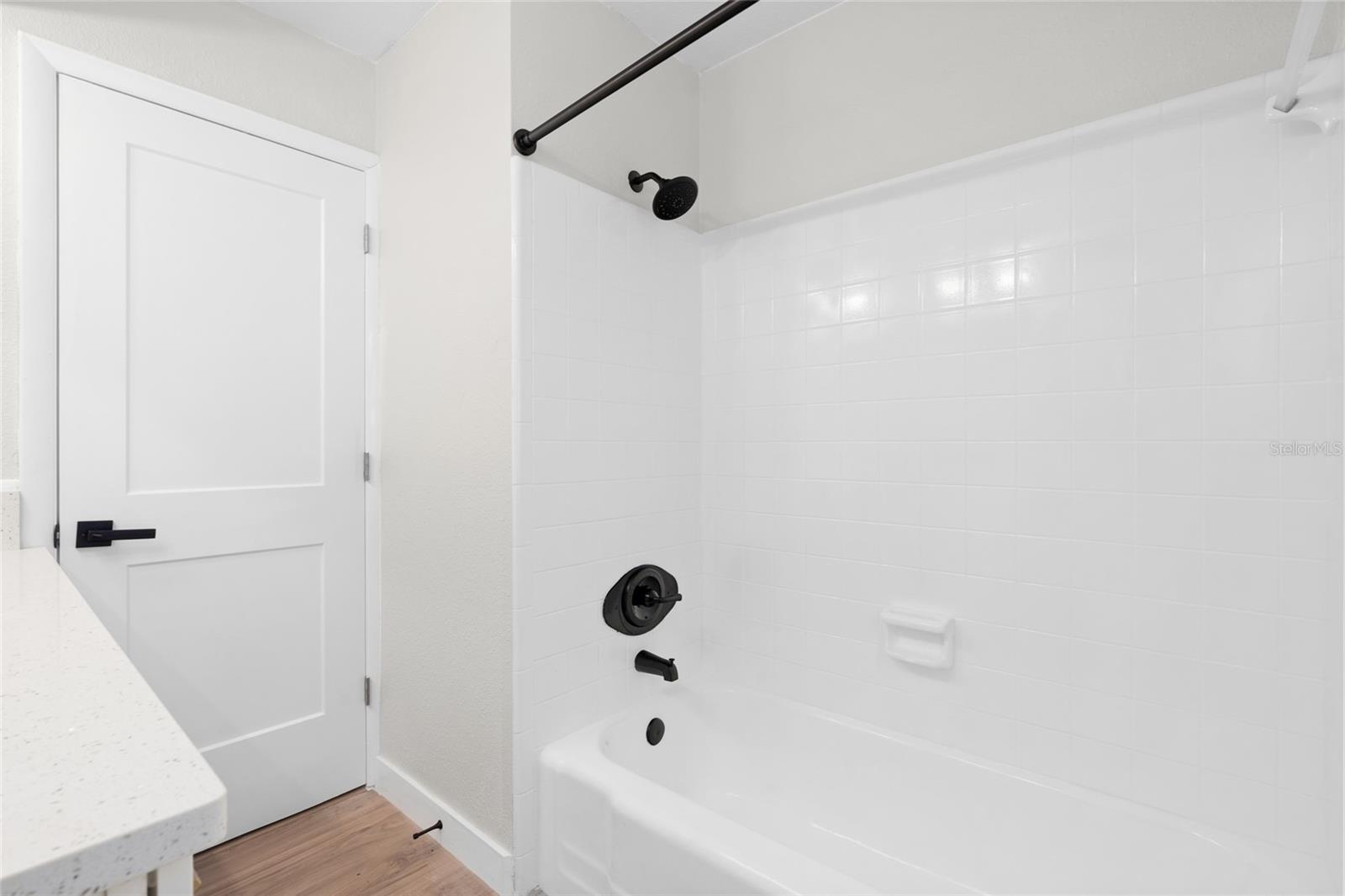 Image 21 of 43 For 10095 Nassau Court