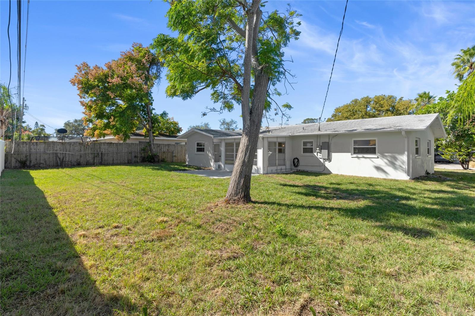 Image 33 of 43 For 10095 Nassau Court