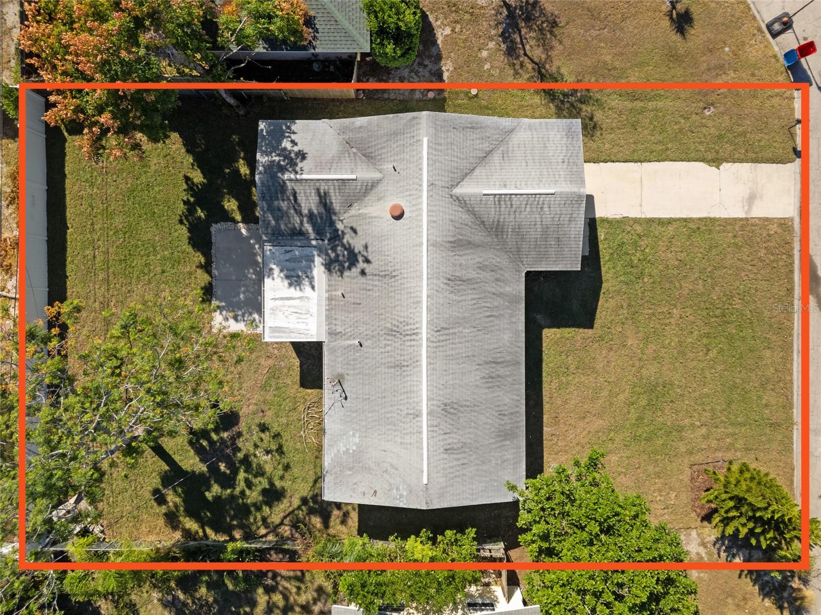 Image 35 of 43 For 10095 Nassau Court