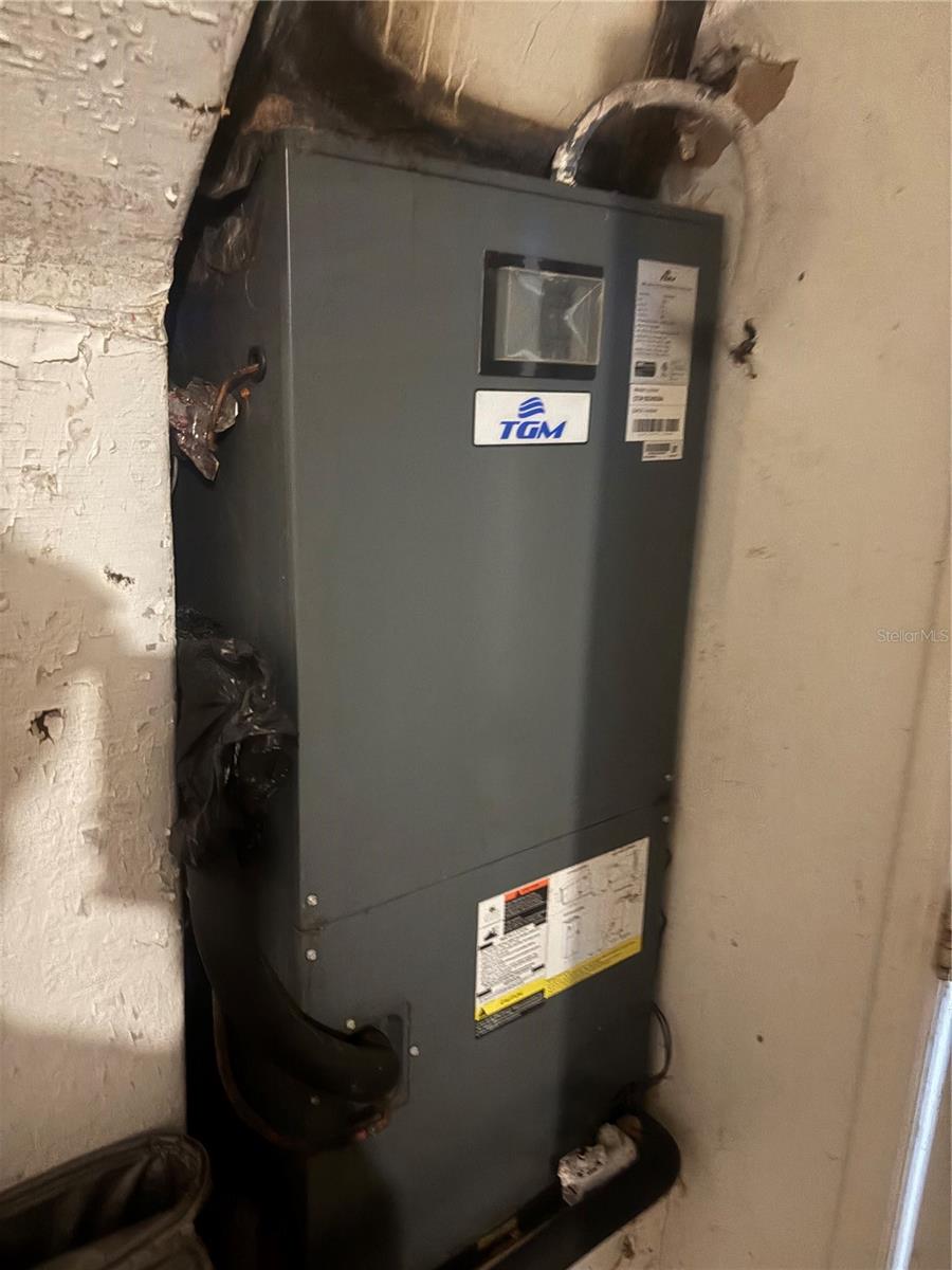 Image 19 of 35 For 1651 Fruitwood Drive