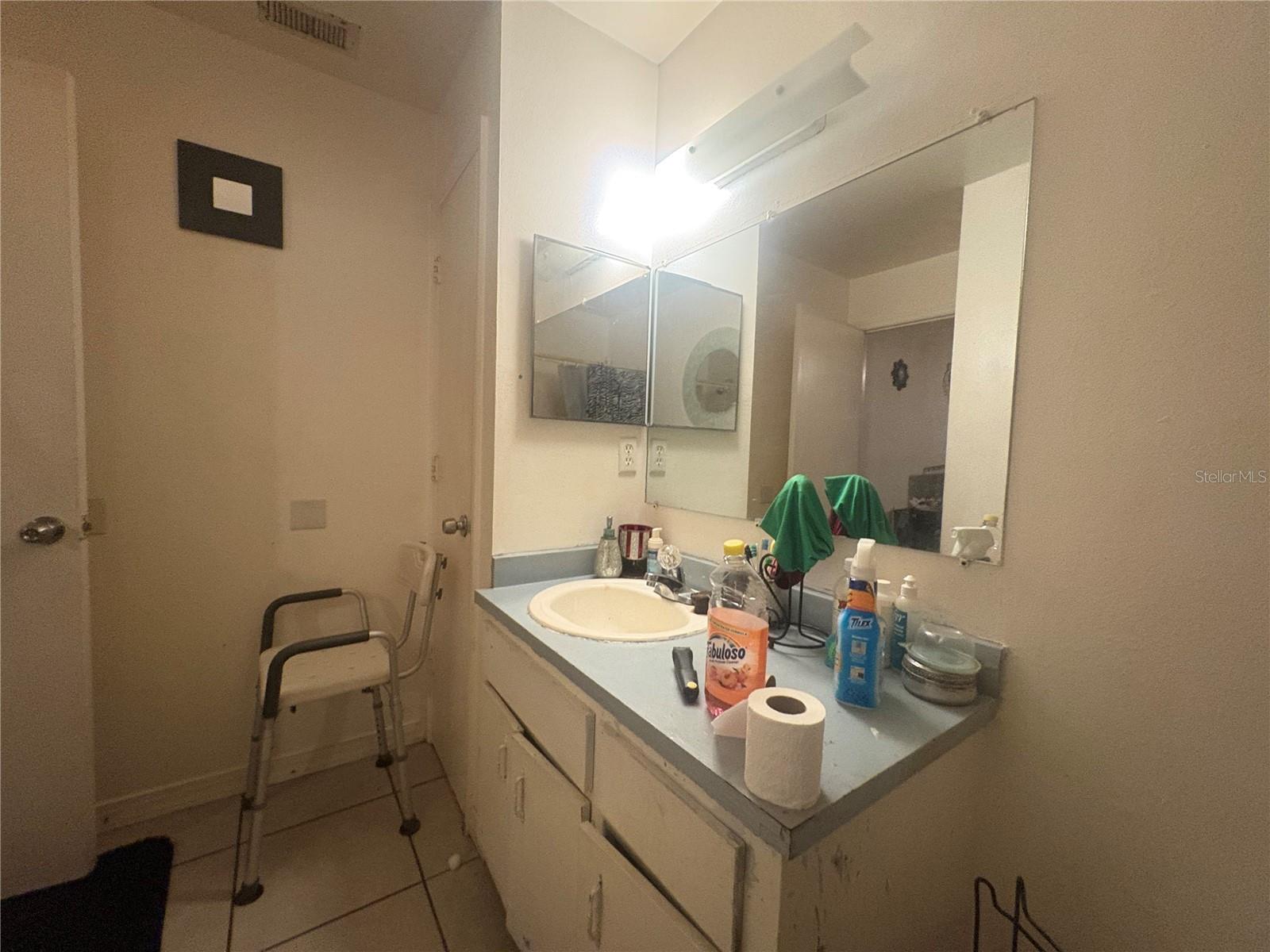 Image 4 of 35 For 1651 Fruitwood Drive