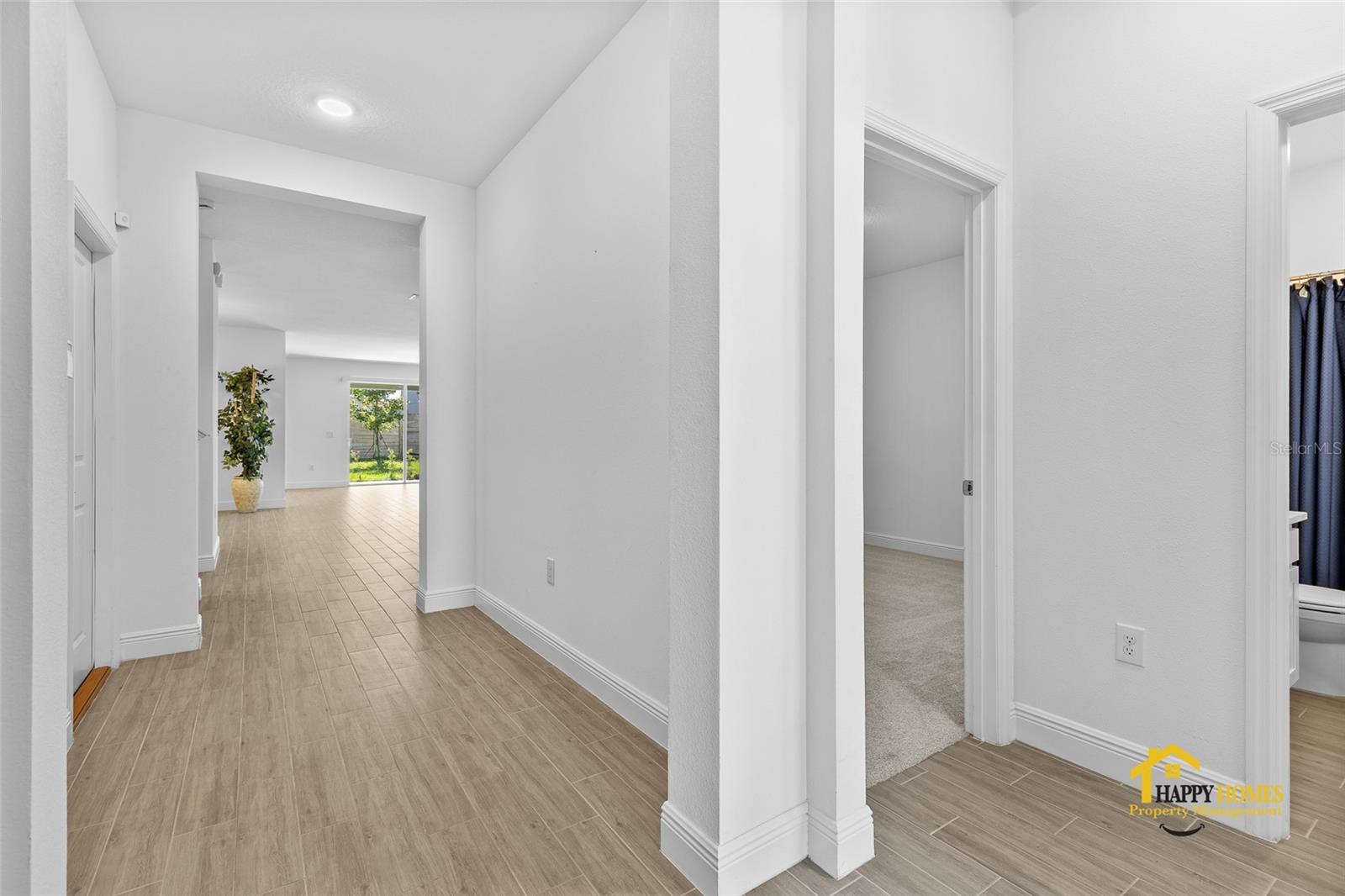 Image 11 of 47 For 19244 Allium Place