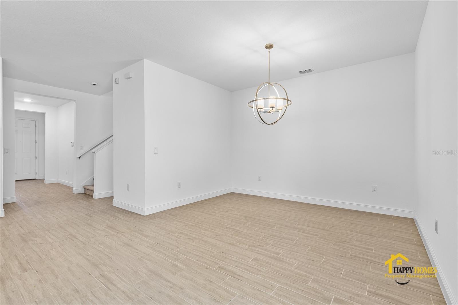 Image 27 of 47 For 19244 Allium Place