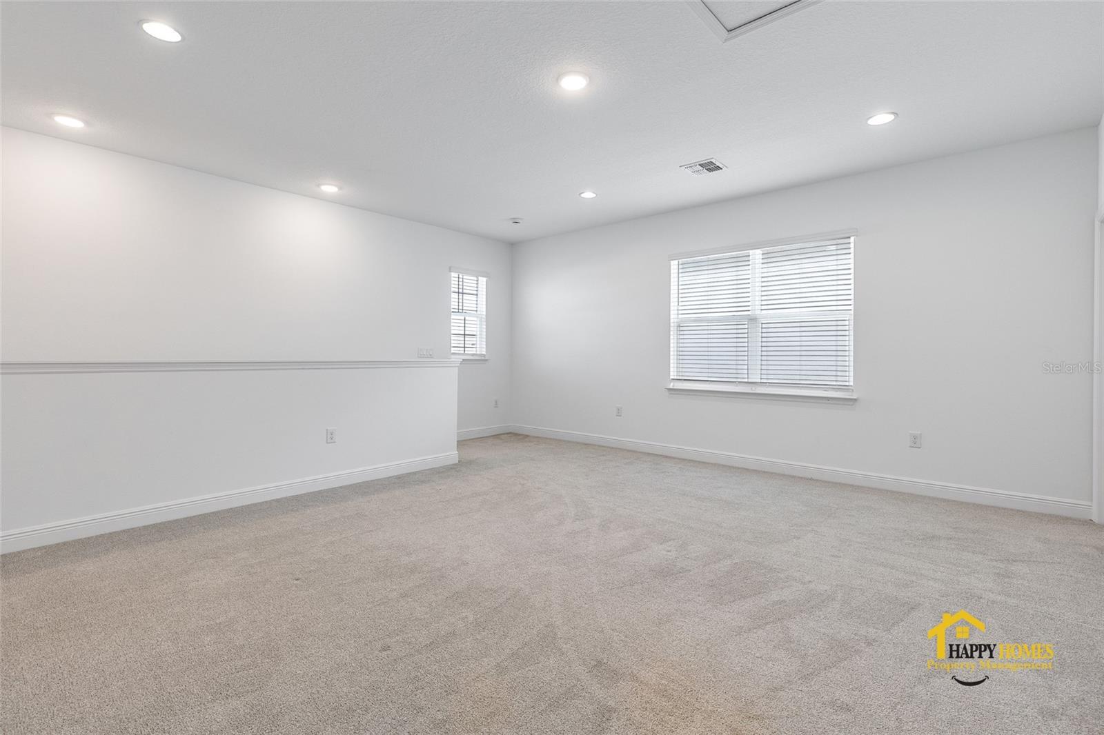 Image 32 of 47 For 19244 Allium Place