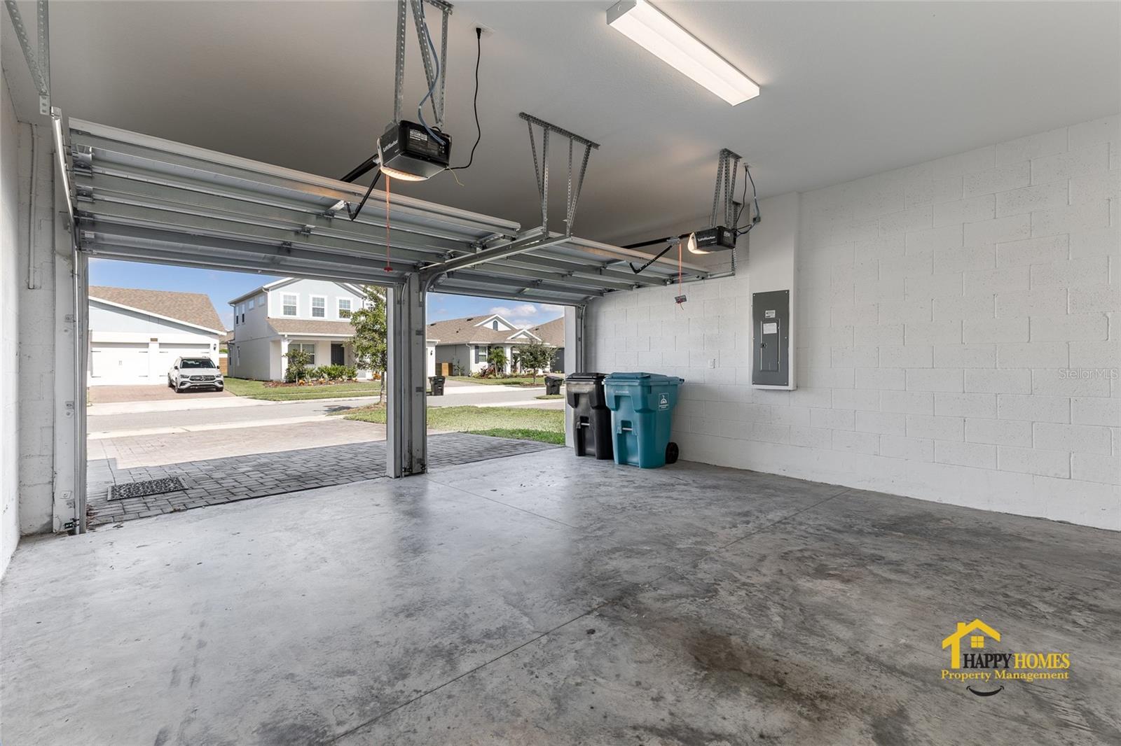 Image 36 of 47 For 19244 Allium Place