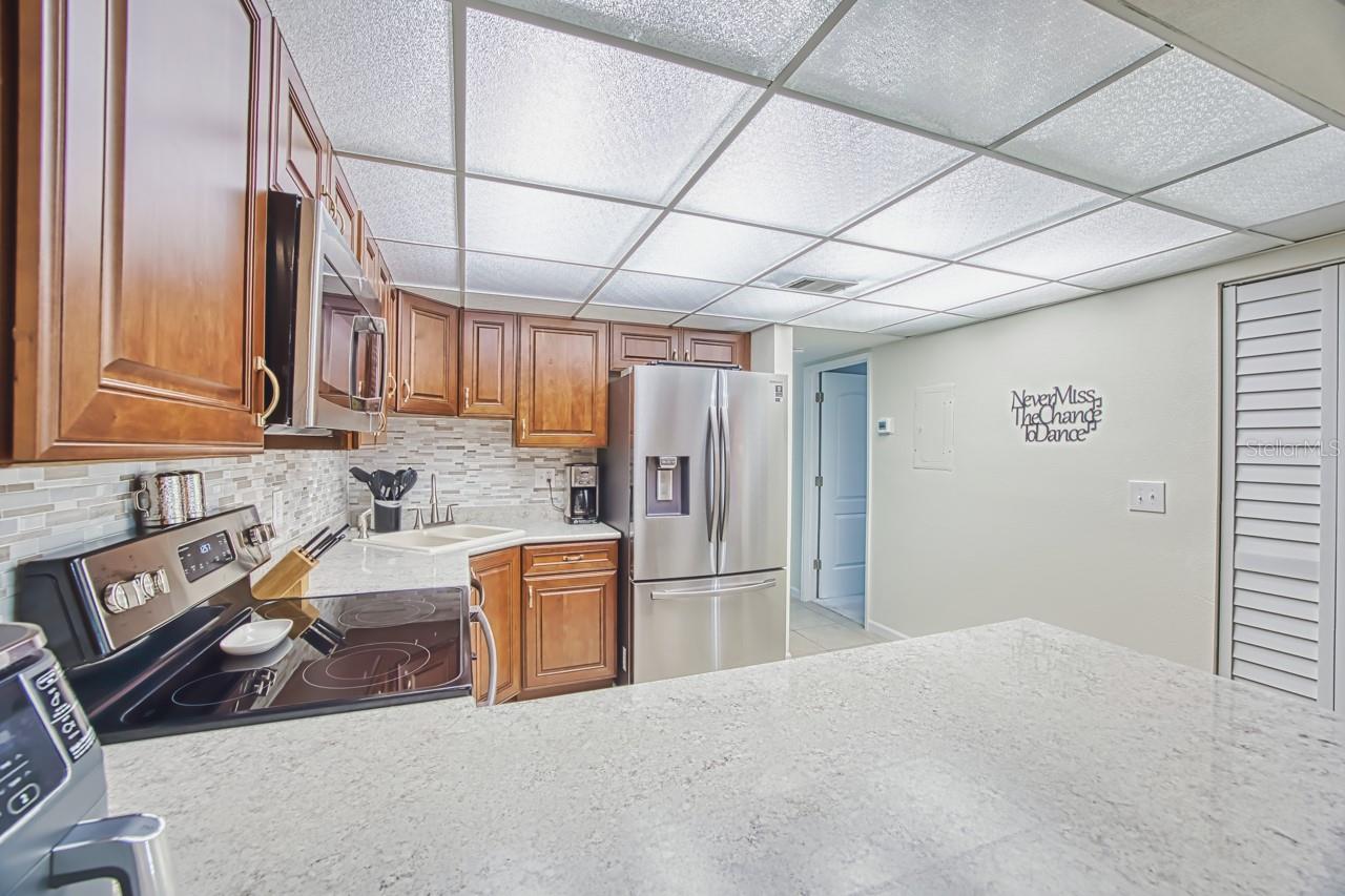 Image 15 of 34 For 2300 Aaron Street 106