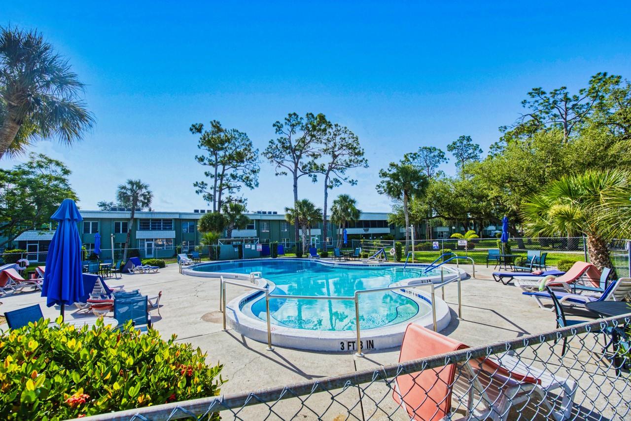 Image 27 of 34 For 2300 Aaron Street 106