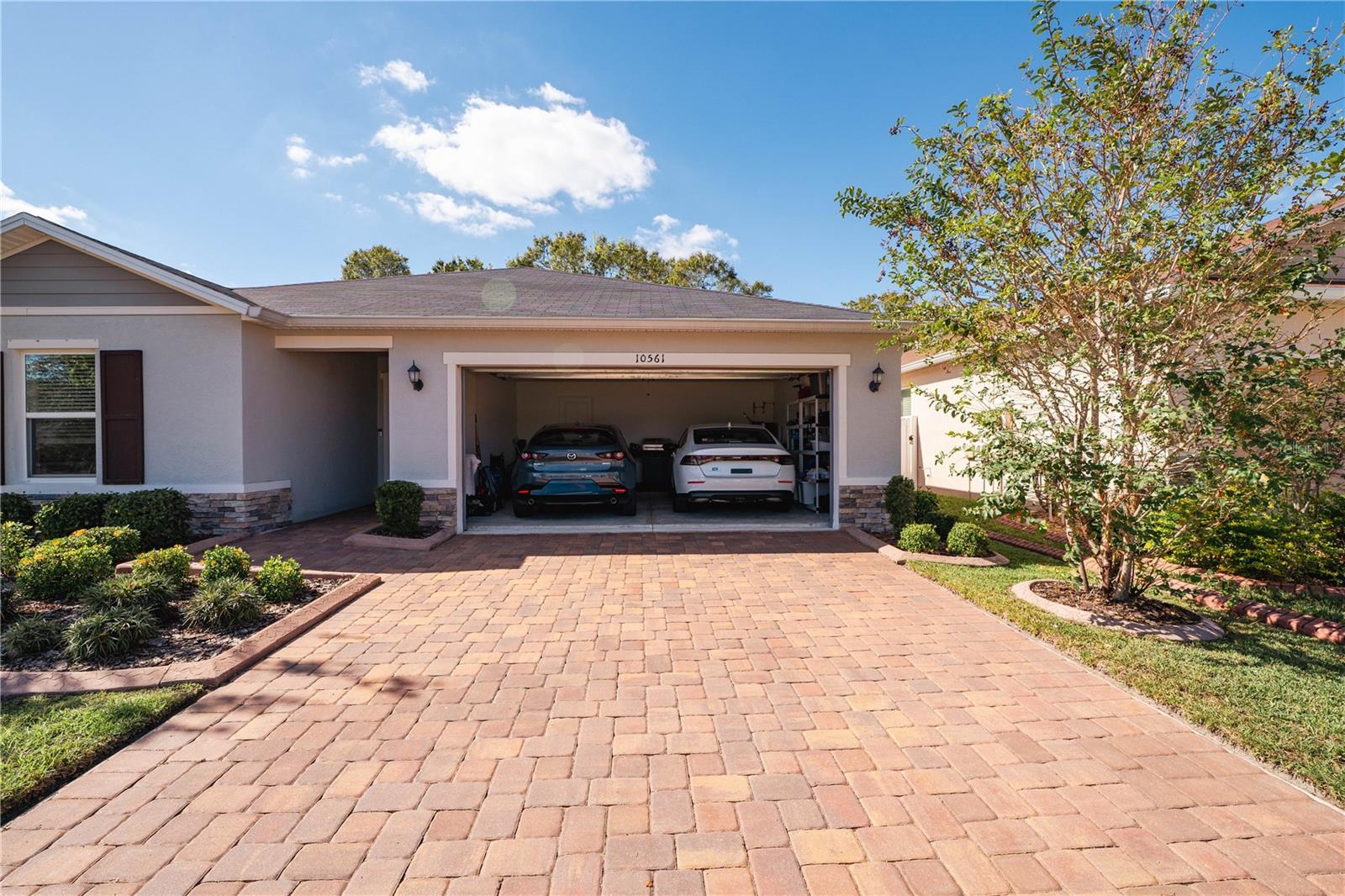 Image 30 of 32 For 10561 Laguna Plains Drive