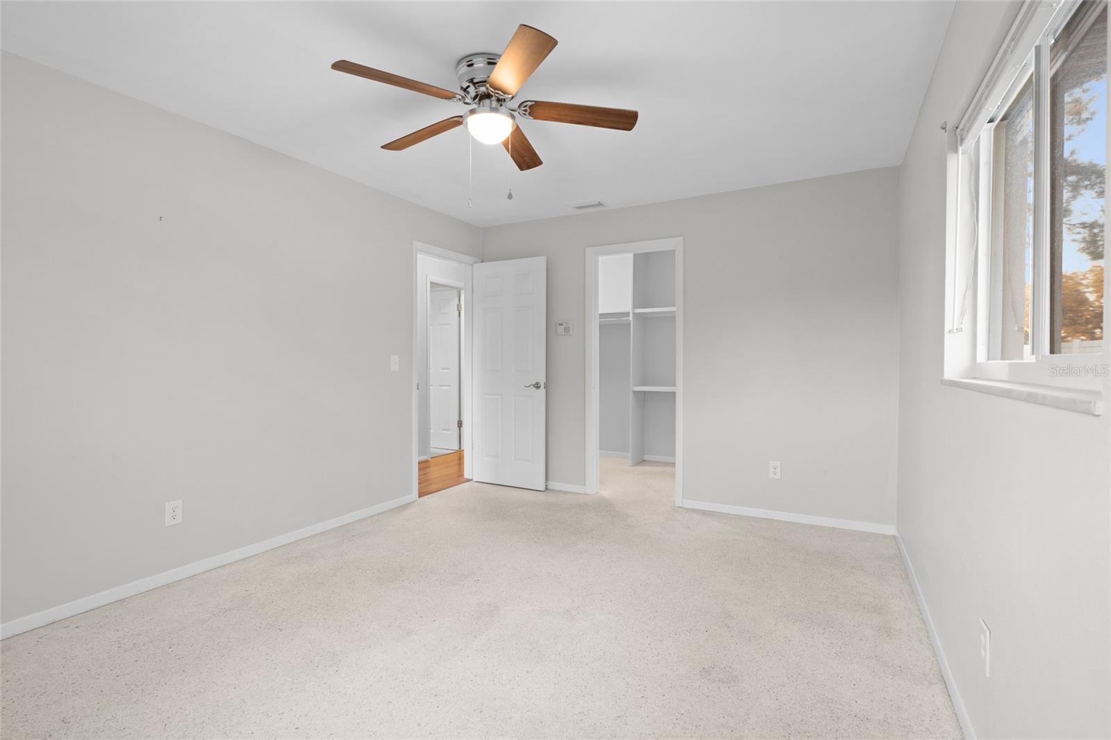 Image 22 of 40 For 13705 Jamaica Drive