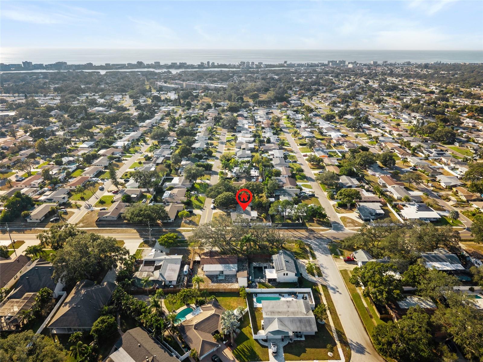 Image 36 of 40 For 13705 Jamaica Drive