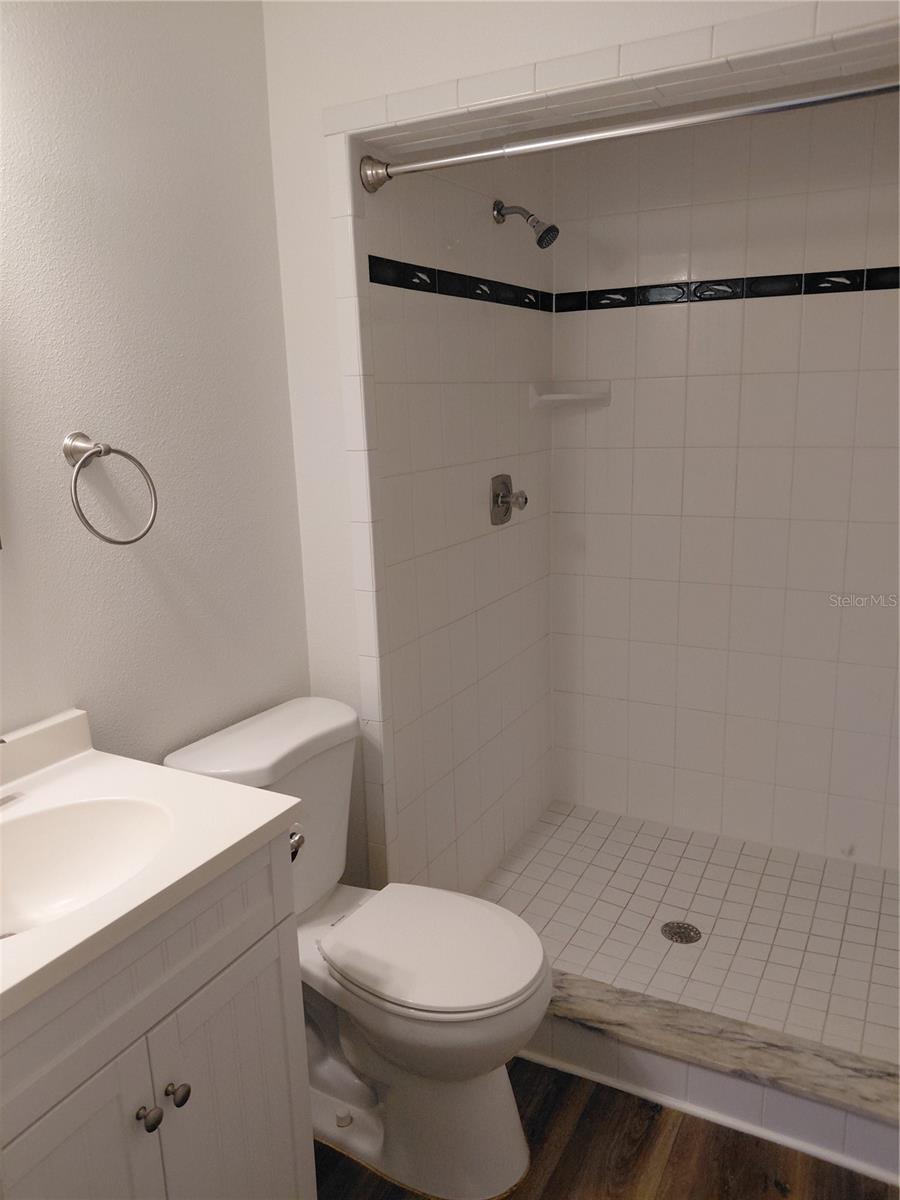 Image 24 of 35 For 2884 Cinnamon Bear Trail