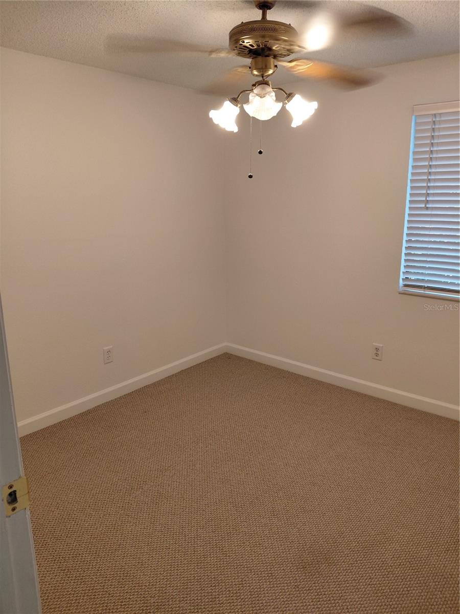 Image 28 of 35 For 2884 Cinnamon Bear Trail