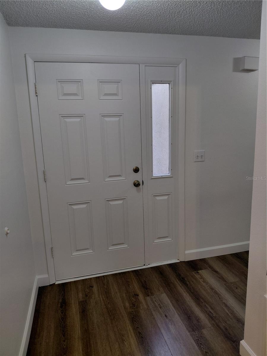 Image 6 of 35 For 2884 Cinnamon Bear Trail