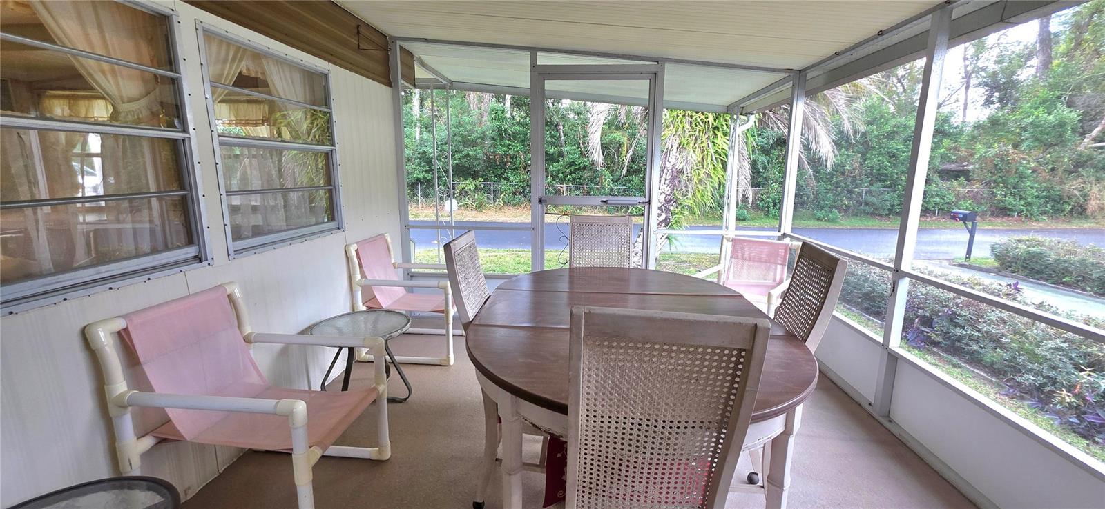 Image 34 of 67 For 37021 Karen Avenue