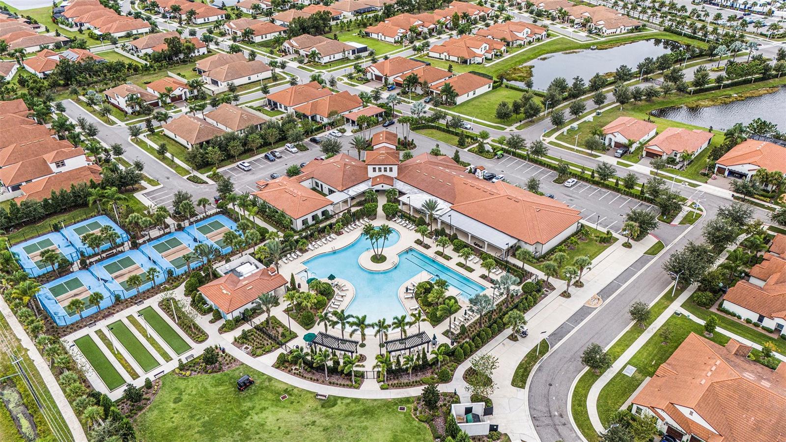 Image 41 of 50 For 17102 Star Banks Street