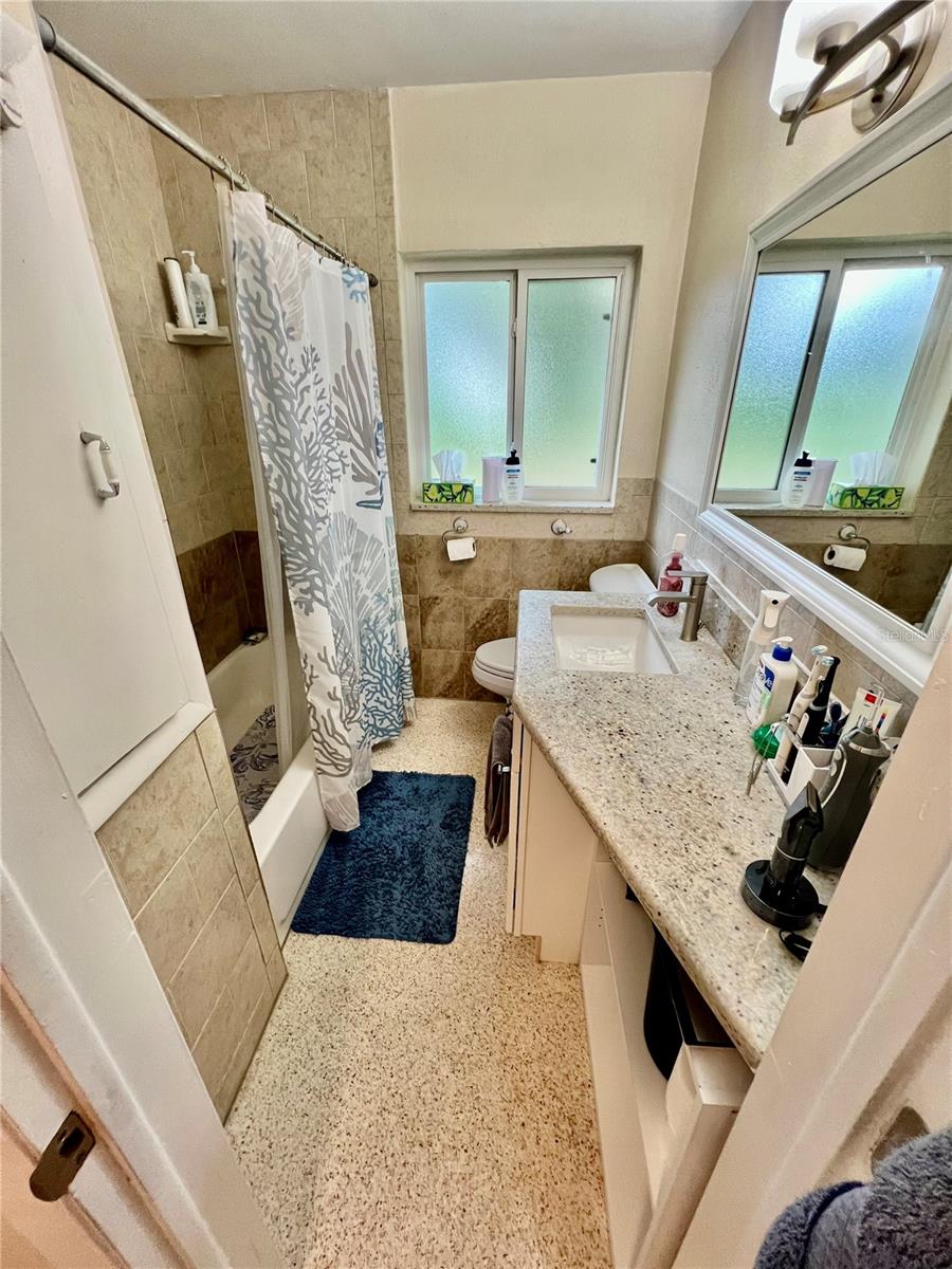 Image 10 of 19 For 1428 Oak Haven Drive