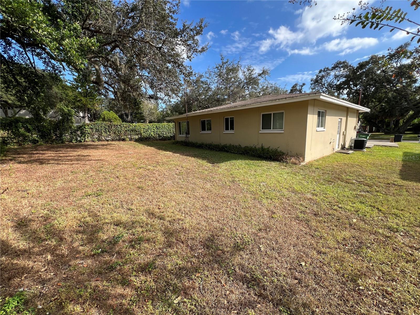 Image 15 of 19 For 1428 Oak Haven Drive