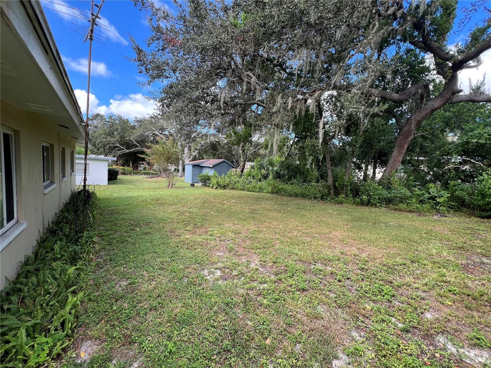 Image 17 of 19 For 1428 Oak Haven Drive