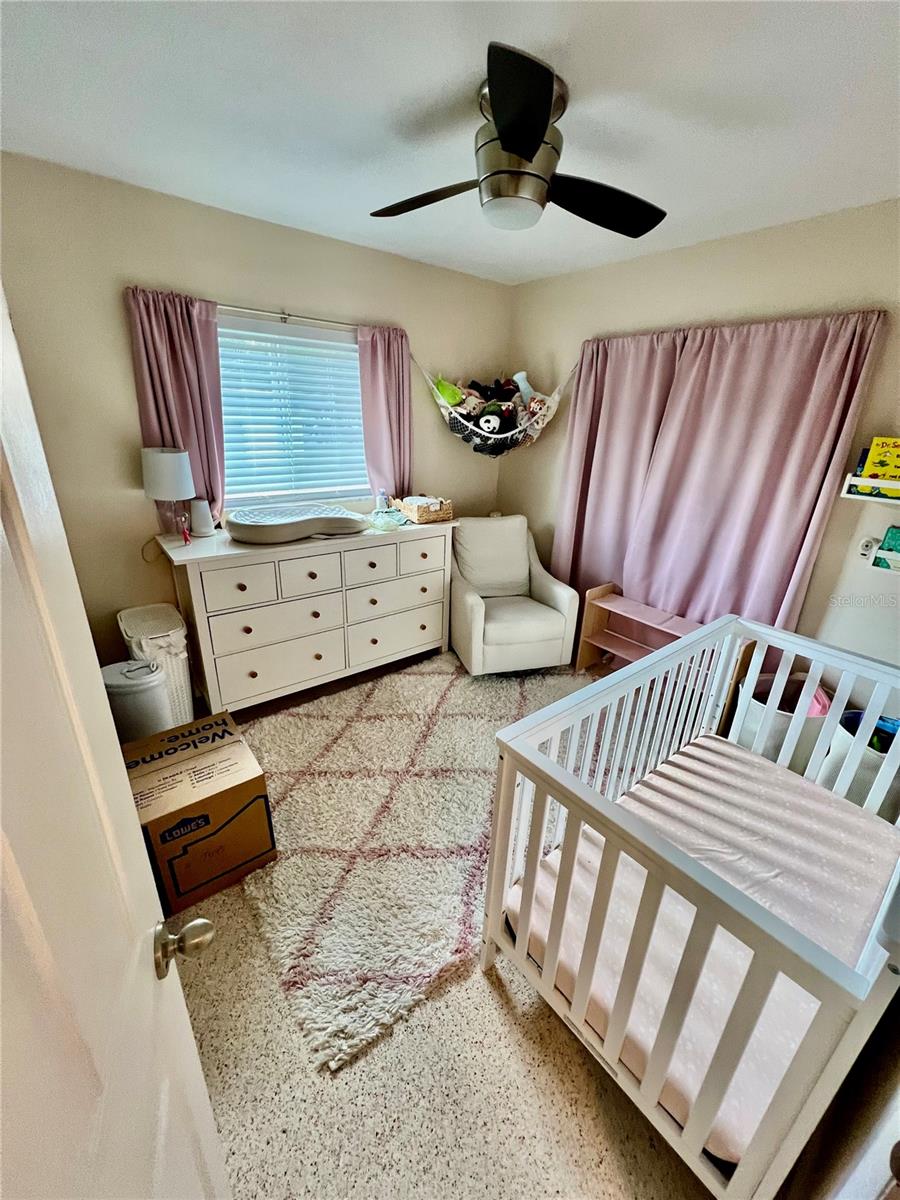 Image 6 of 19 For 1428 Oak Haven Drive