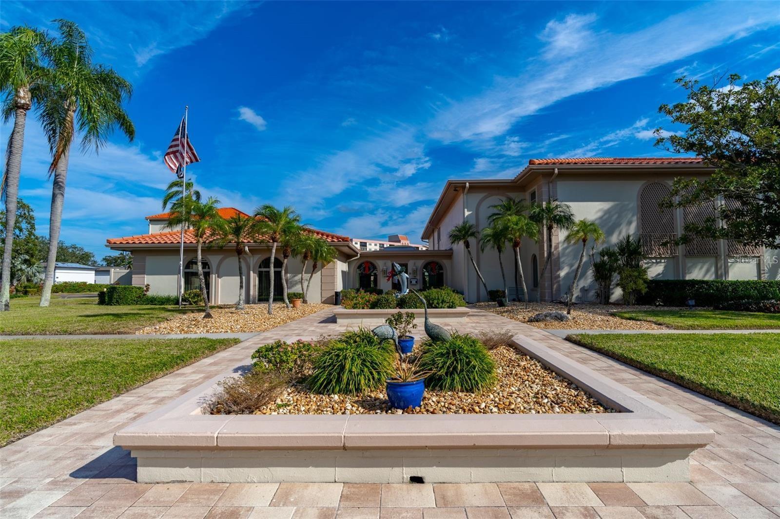 Image 24 of 40 For 19029 Us Highway 19 25d