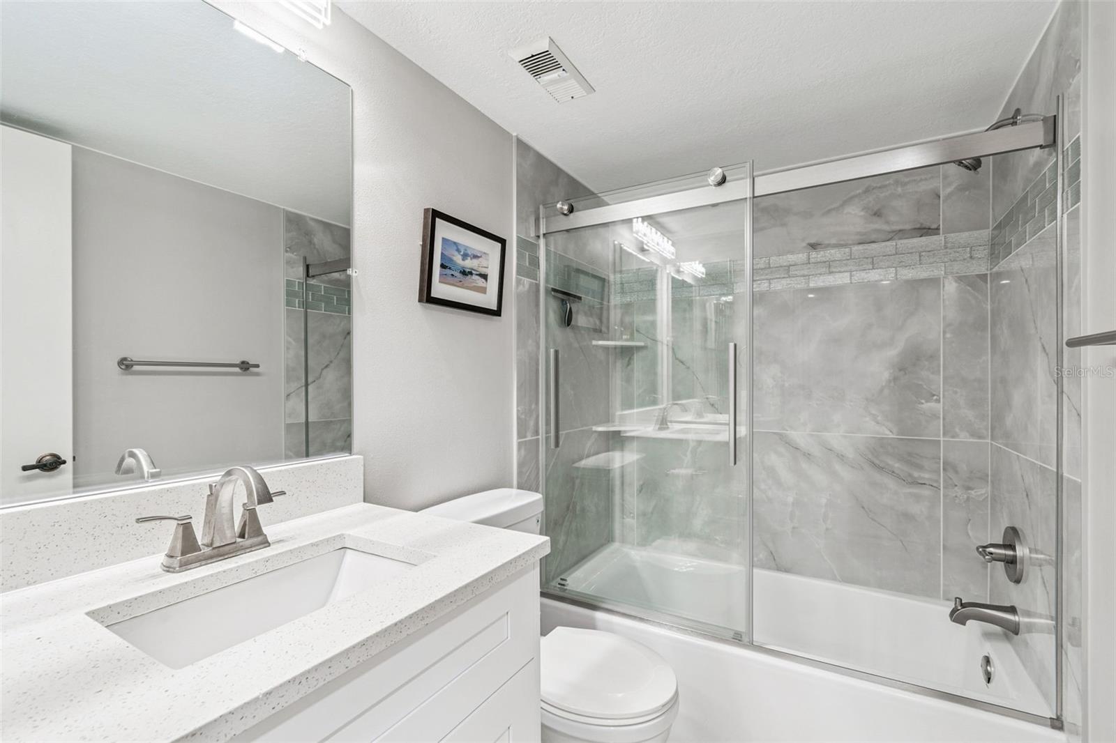 Image 28 of 41 For 6287 Bahia Del Mar Circle 313