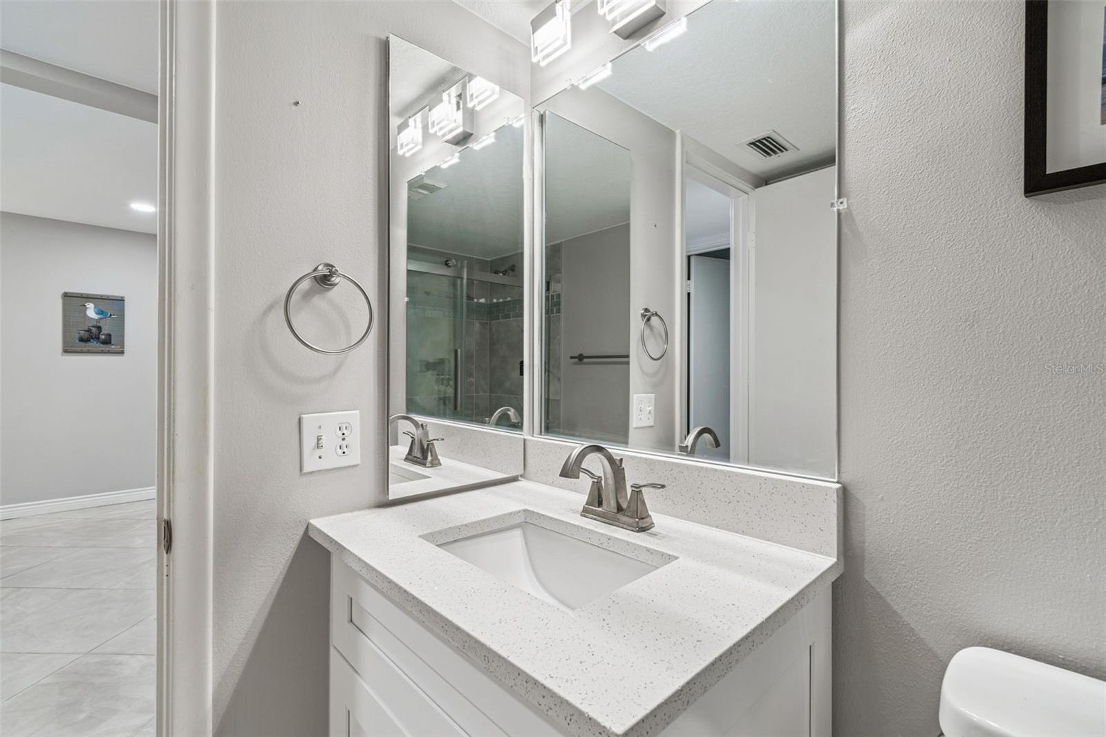 Image 29 of 41 For 6287 Bahia Del Mar Circle 313