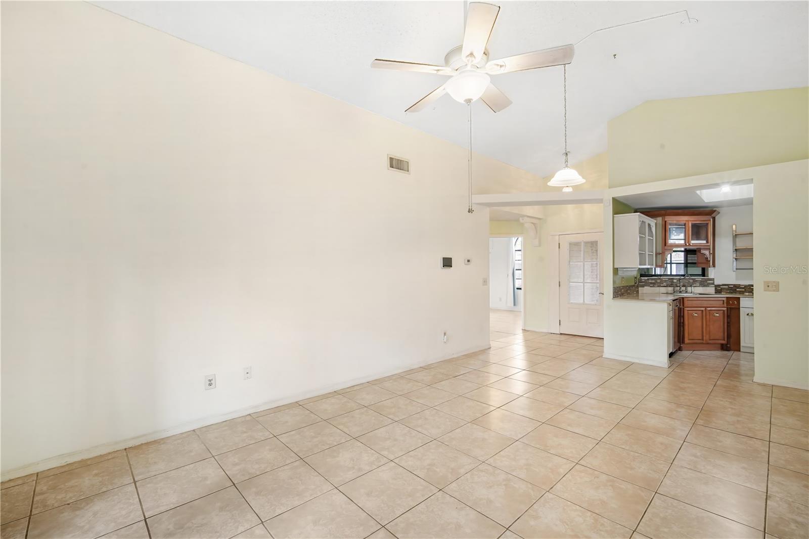 Image 4 of 24 For 12715 Trowbridge Lane