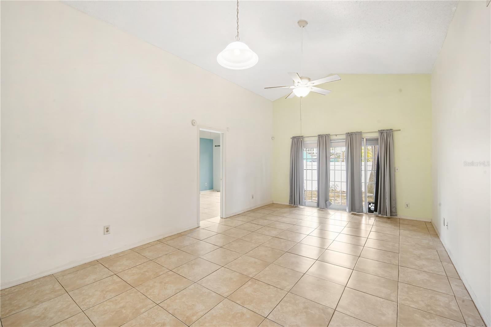 Image 5 of 24 For 12715 Trowbridge Lane