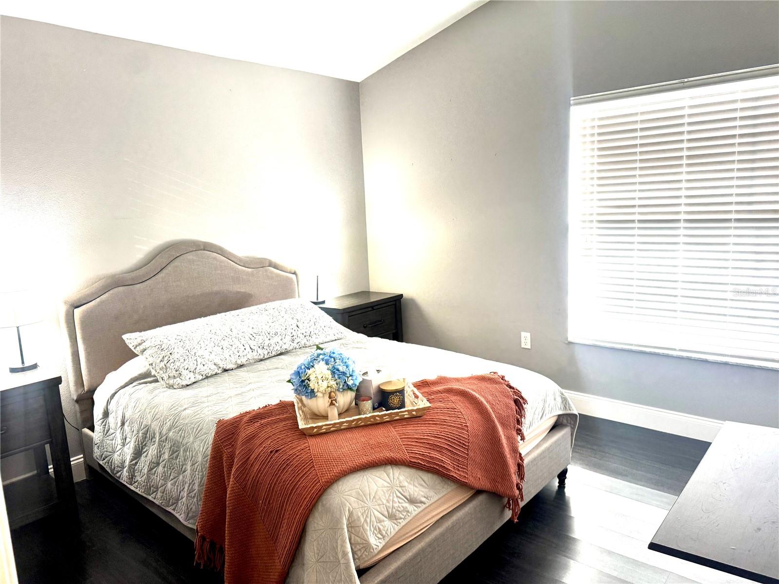 Image 24 of 45 For 10327 Willow Leaf Trail