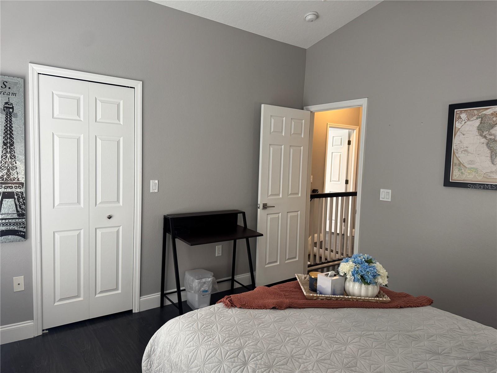 Image 25 of 45 For 10327 Willow Leaf Trail