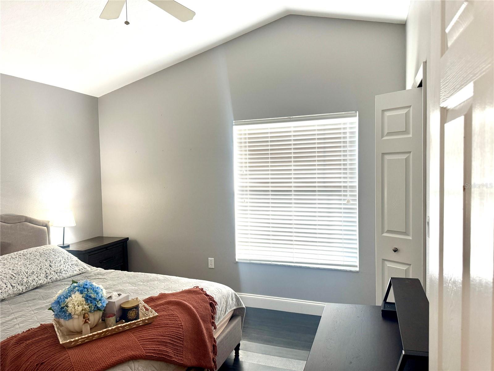 Image 26 of 45 For 10327 Willow Leaf Trail