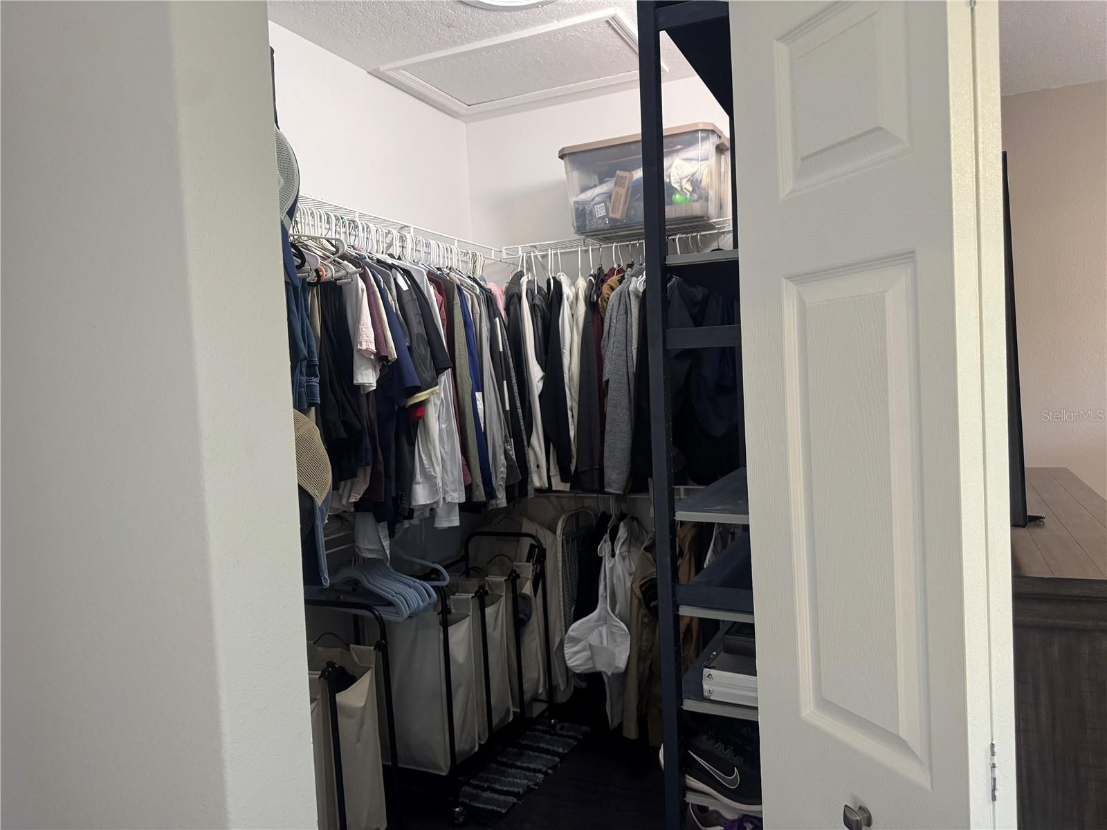 Image 33 of 45 For 10327 Willow Leaf Trail