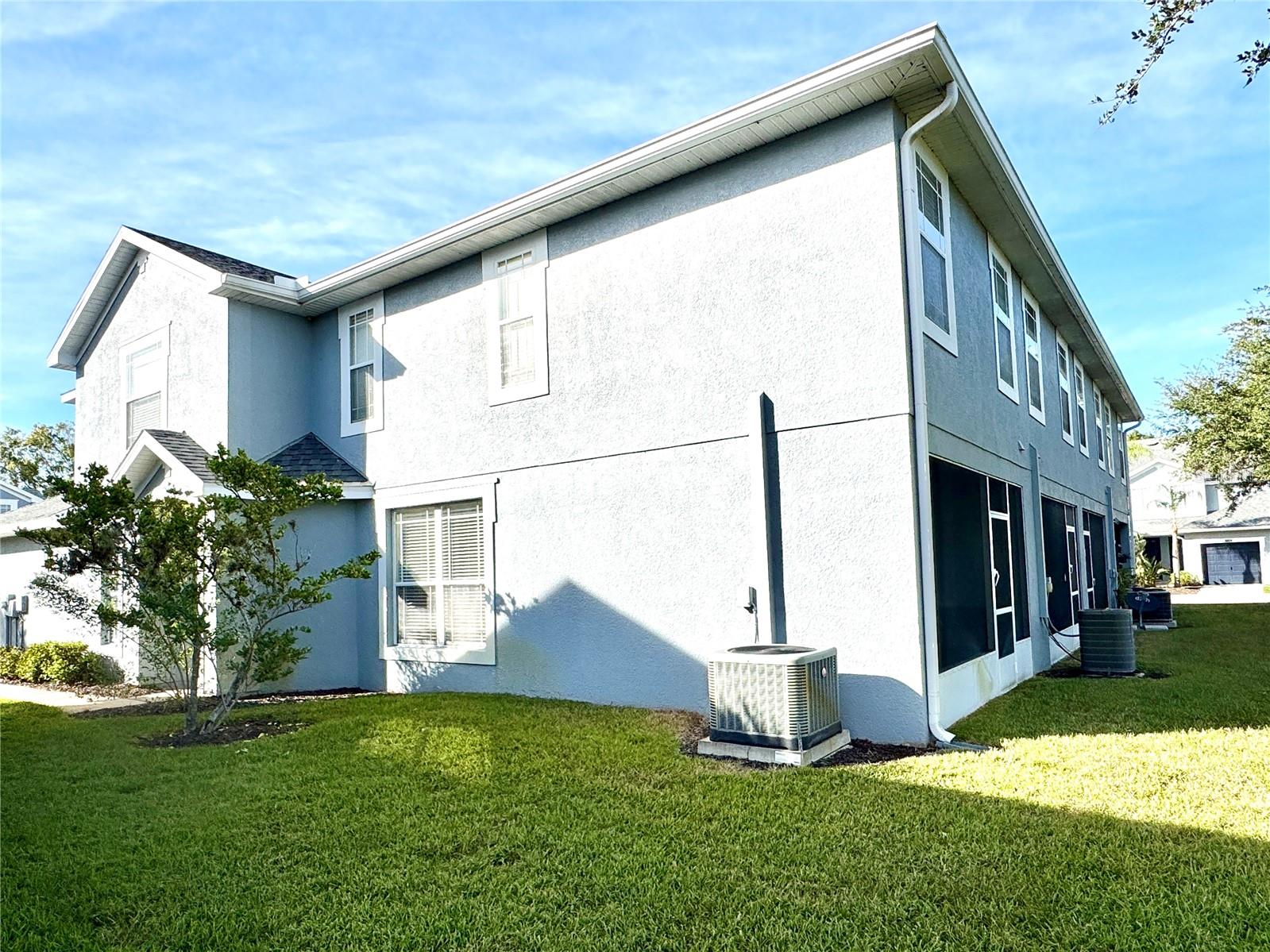 Image 7 of 45 For 10327 Willow Leaf Trail